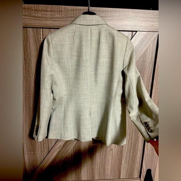 J. Crew - Picture 2 of 3